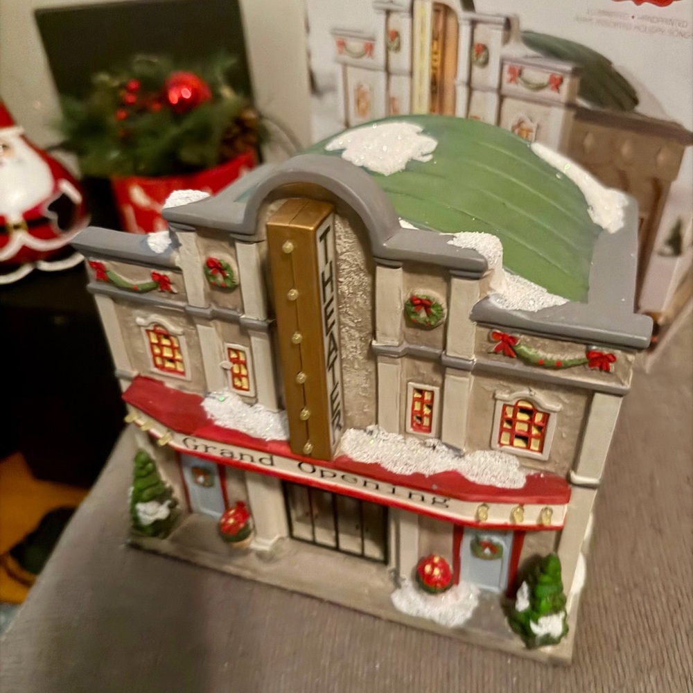 St. Nicholas Square 2016 Theater Light-Up Decoration
